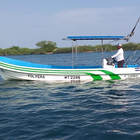 The Captains Iin Chinandega Esterno foto